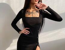 Трикотажное платье на кнопках с вырезом каре   | PUSHKA SHOP