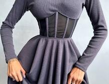 Приталена сукня з корсетною вставкою та спідницею-сонцем | PUSHKA SHOP