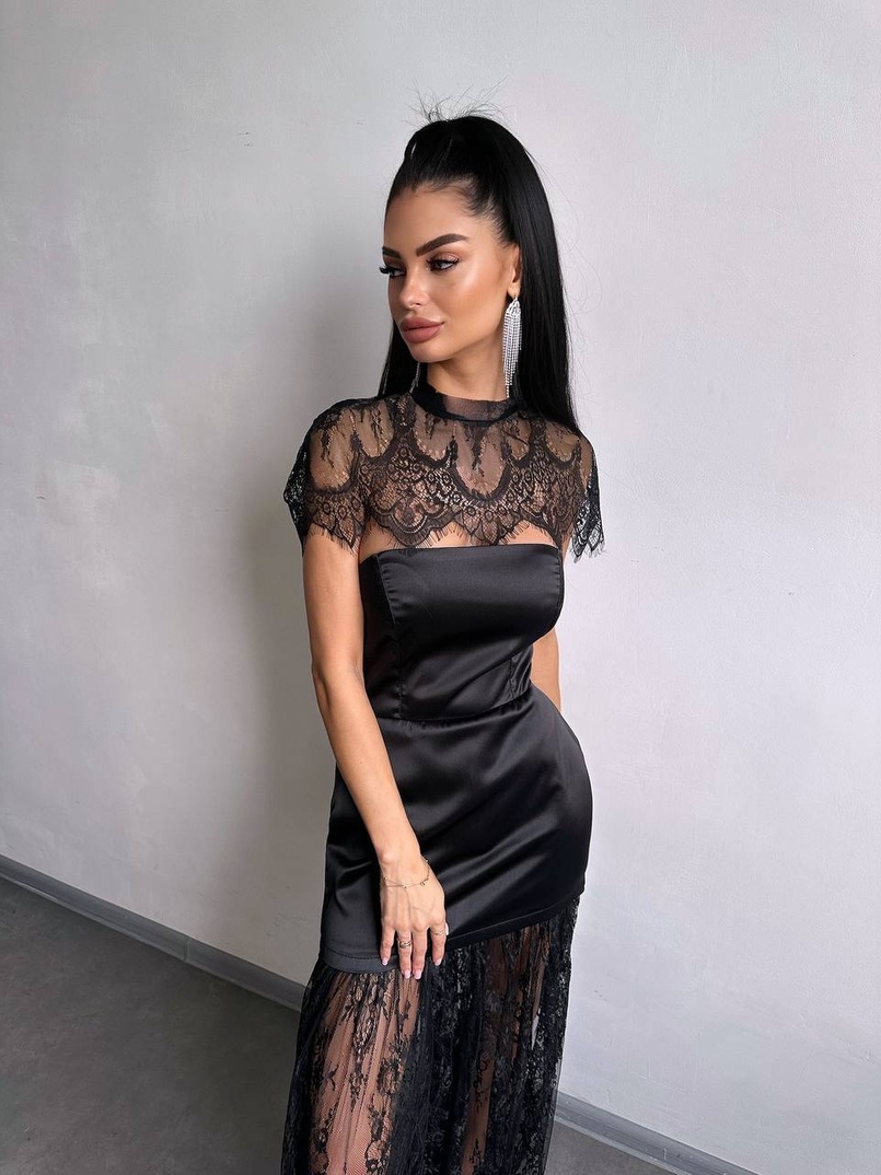 Елегантна сукня максі з мереживом | PUSHKA SHOP