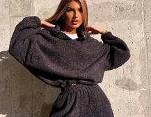 Теплий та мʼякий комплект: Обʼємний худі з капюшоном та штани з манжетами  Дуже приємний до тіла Теплий та мʼякий комплект: Обʼємний худі з капюшоном та штани з манжетами  Дуже приємний до тіла | PUSHKA SHOP