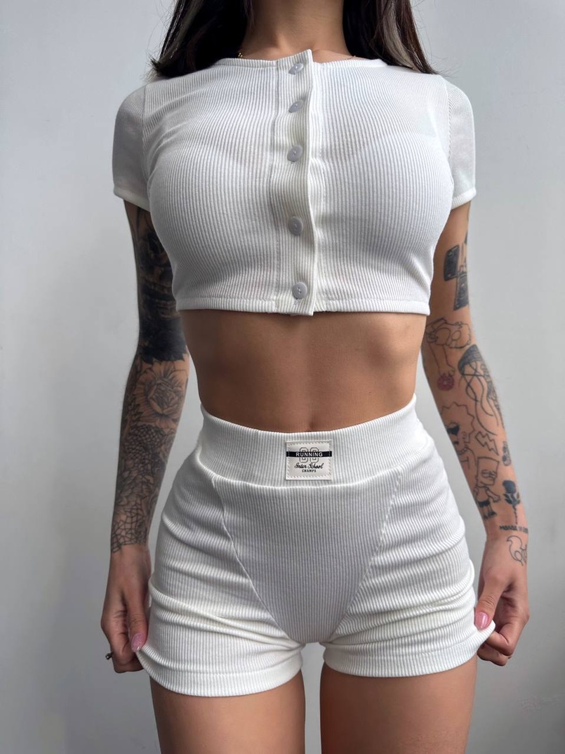 Комплект: топ на ґудзиках + велосипедки Комплект: топ на ґудзиках + велосипедки | PUSHKA SHOP