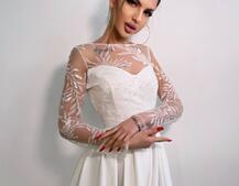 Платье макси с пайетками и разрезом на юбке Платье макси с пайетками и разрезом на юбке | PUSHKA SHOP