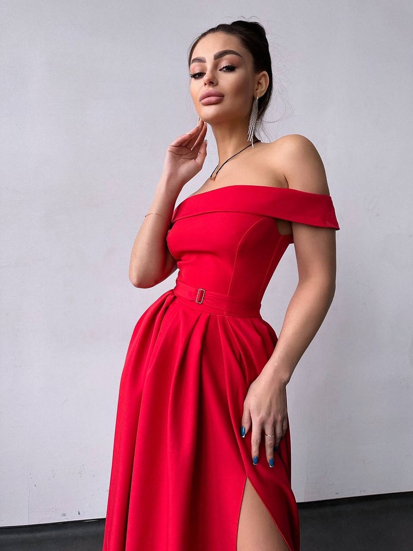 Сукня максі з відкритими плечима  Сукня максі з відкритими плечима  | PUSHKA SHOP