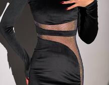 Оксамитова сукня декорована сіткою із стразами Оксамитова сукня декорована сіткою із стразами | PUSHKA SHOP