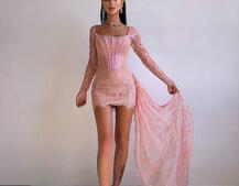 Мереживна сукня міні зі шлейфом Мереживна сукня міні зі шлейфом | PUSHKA SHOP