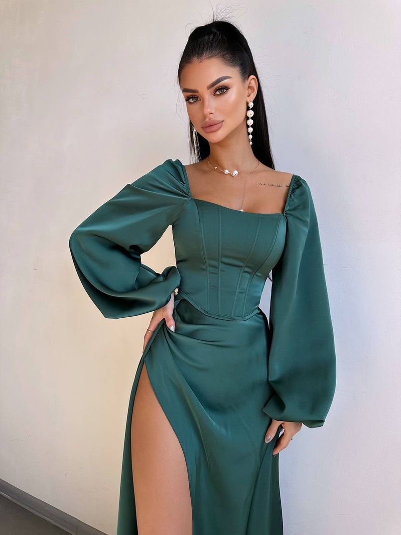 Атласний комплект: корсет + спідниця максі з драпіруванням Атласний комплект: корсет + спідниця максі з драпіруванням | PUSHKA SHOP