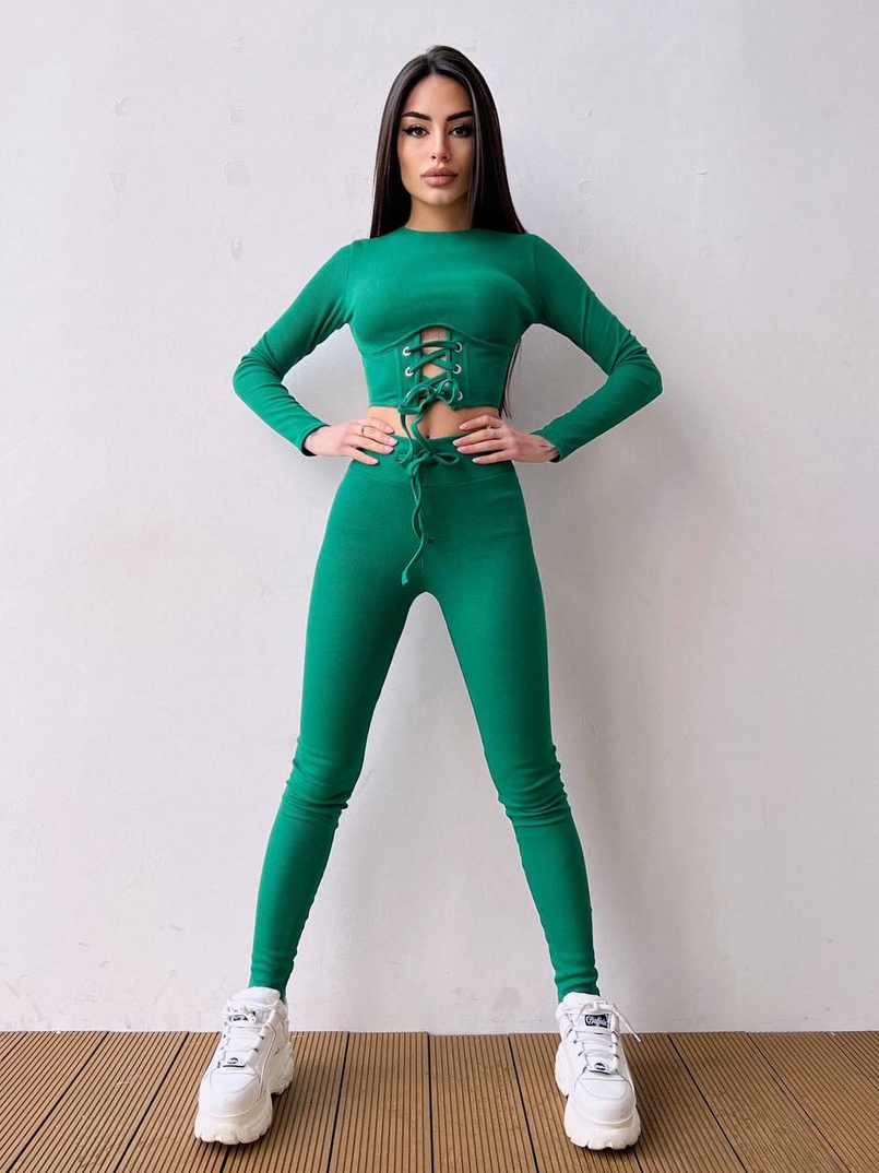 Трикотажний комплект: корсетний топ + легінси Трикотажний комплект: корсетний топ + легінси | PUSHKA SHOP