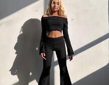 Трикотажний комплект: топ із хомутом + штани кльош Трикотажний комплект: топ із хомутом + штани кльош | PUSHKA SHOP