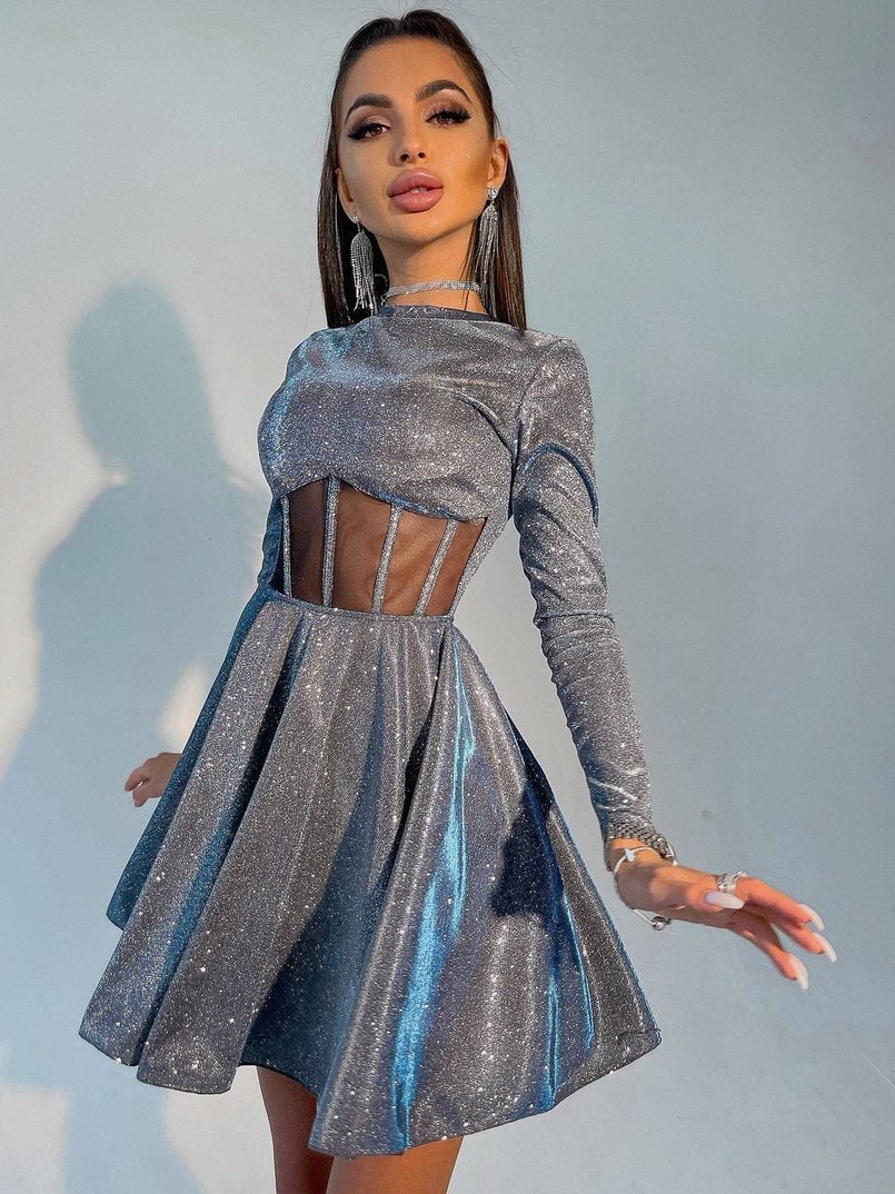 Приталена блискуча сукня з корсетною вставкою та пишною спідницею-сонцем Приталена блискуча сукня з корсетною вставкою та пишною спідницею-сонцем | PUSHKA SHOP