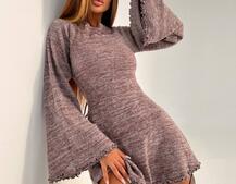 Трикотажна сукня міні з розкльошеними рукавами та відкритою спиною | PUSHKA SHOP