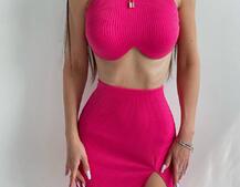 Комплект: топ с чашечками с эффектом push up + юбка миди с разрезом  Комплект: топ с чашечками с эффектом push up + юбка миди с разрезом  | PUSHKA SHOP