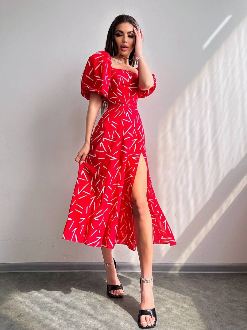 Сукня -міді зі шнурівкою на спинці та розрізом на ніжці Сукня -міді зі шнурівкою на спинці та розрізом на ніжці | PUSHKA SHOP