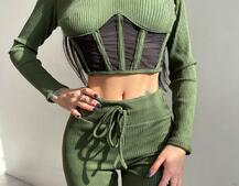 Трикотажний комплект: корсетний топ + легінси Трикотажний комплект: корсетний топ + легінси | PUSHKA SHOP