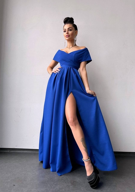 Сукня максі  з відкритими плечима та розрізом на спідниці | PUSHKA SHOP