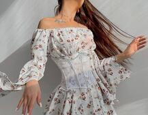 Платье  ассиметричного кроя с расклешенными рукавами + корсет декорированный стразами  Платье  ассиметричного кроя с расклешенными рукавами + корсет декорированный стразами  | PUSHKA SHOP