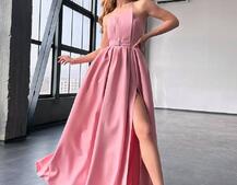 Сукня максі  з розрізом на спідниці  Сукня максі  з розрізом на спідниці  | PUSHKA SHOP