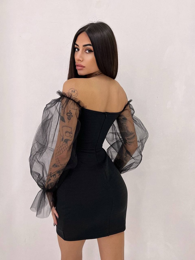 Сукня з корсетними елементами та об'ємними руквами з фатину | PUSHKA SHOP