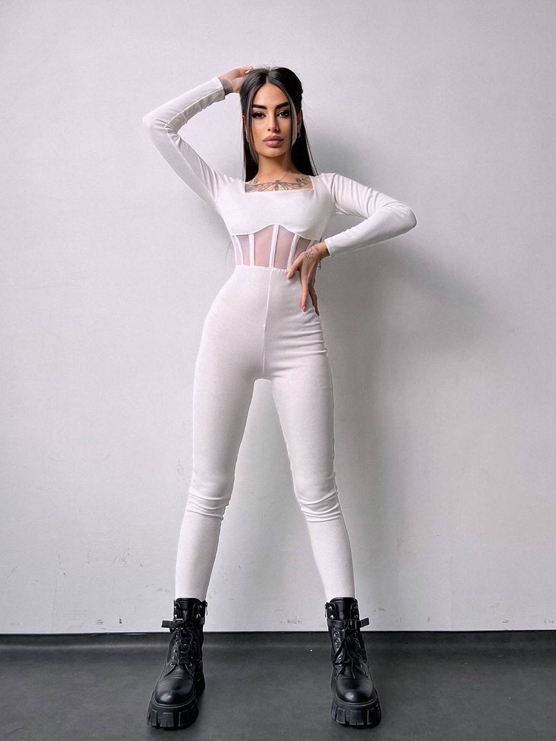 Облягаючий трикотажний комбінезон з елементами корсету  Облягаючий трикотажний комбінезон з елементами корсету  | PUSHKA SHOP