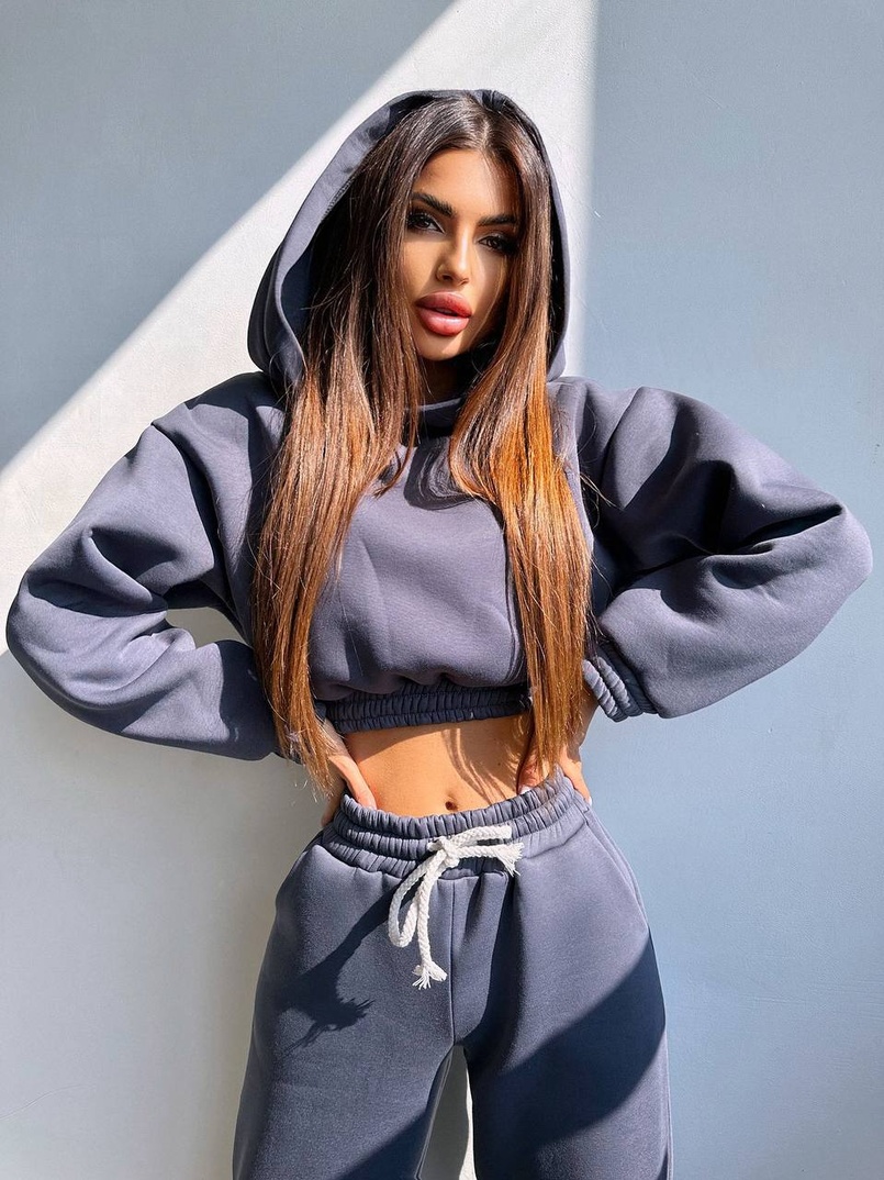 Базовий костюм на флісі з об'ємними капюшоном Базовий костюм на флісі з об'ємними капюшоном | PUSHKA SHOP