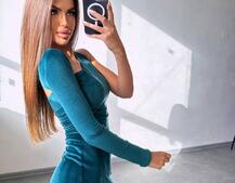 Оксамитова сукня , декорована стразами    Оксамитова сукня , декорована стразами    | PUSHKA SHOP