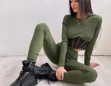 Трикотажний комплект: корсетний топ + легінси Трикотажний комплект: корсетний топ + легінси | PUSHKA SHOP