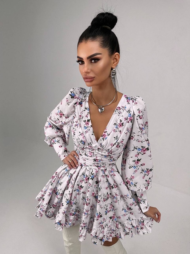 Сукня міні з пишною спідницею та драпіруванням на талії Сукня міні з пишною спідницею та драпіруванням на талії | PUSHKA SHOP