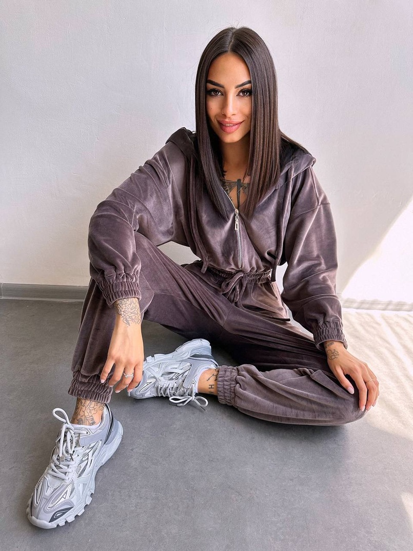 Велюровий комбінезон   Велюровий комбінезон   | PUSHKA SHOP