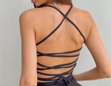 Трикотажное платье со шнуровкой на спинке и вырезом на ножке  Трикотажное платье со шнуровкой на спинке и вырезом на ножке  | PUSHKA SHOP