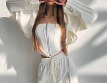 Велюровий комплект трійка: кофта + корсет на блискавці+ штани Велюровий комплект трійка: кофта + корсет на блискавці+ штани | PUSHKA SHOP