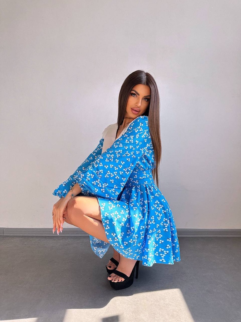 Сукня з коміром та об'ємними рукавами з широким поясом | PUSHKA SHOP