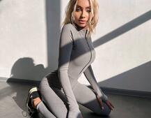 Трикотажний комбінезон з відкритою спиною  Трикотажний комбінезон з відкритою спиною  | PUSHKA SHOP