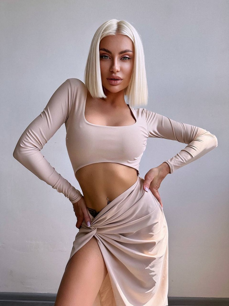 Сукня міді з драпіруванням . Сукня міді з драпіруванням . | PUSHKA SHOP