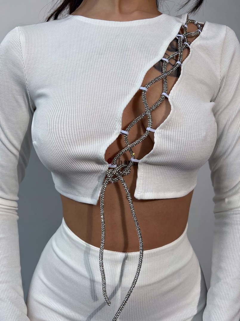 Комплект : штани кльош і топ декорований шнурком зі стразами  Комплект : штани кльош і топ декорований шнурком зі стразами  | PUSHKA SHOP