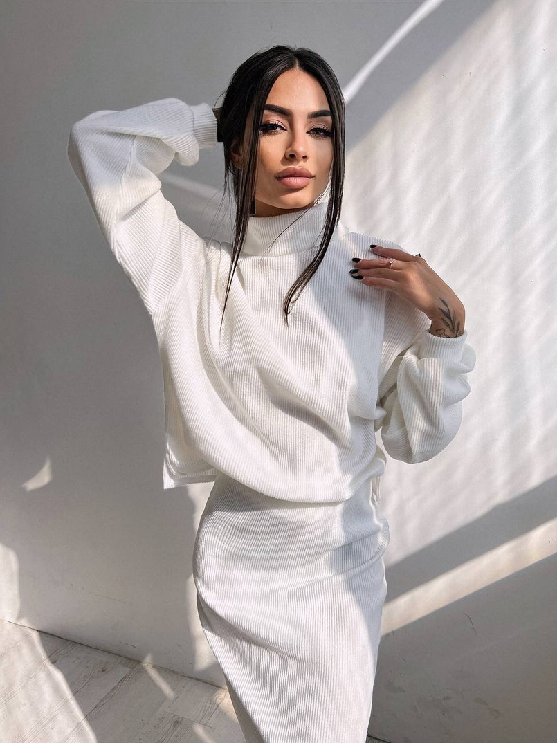 Костюм із теплого трикотажу-рубчика: светр + спідниця Костюм із теплого трикотажу-рубчика: светр + спідниця | PUSHKA SHOP