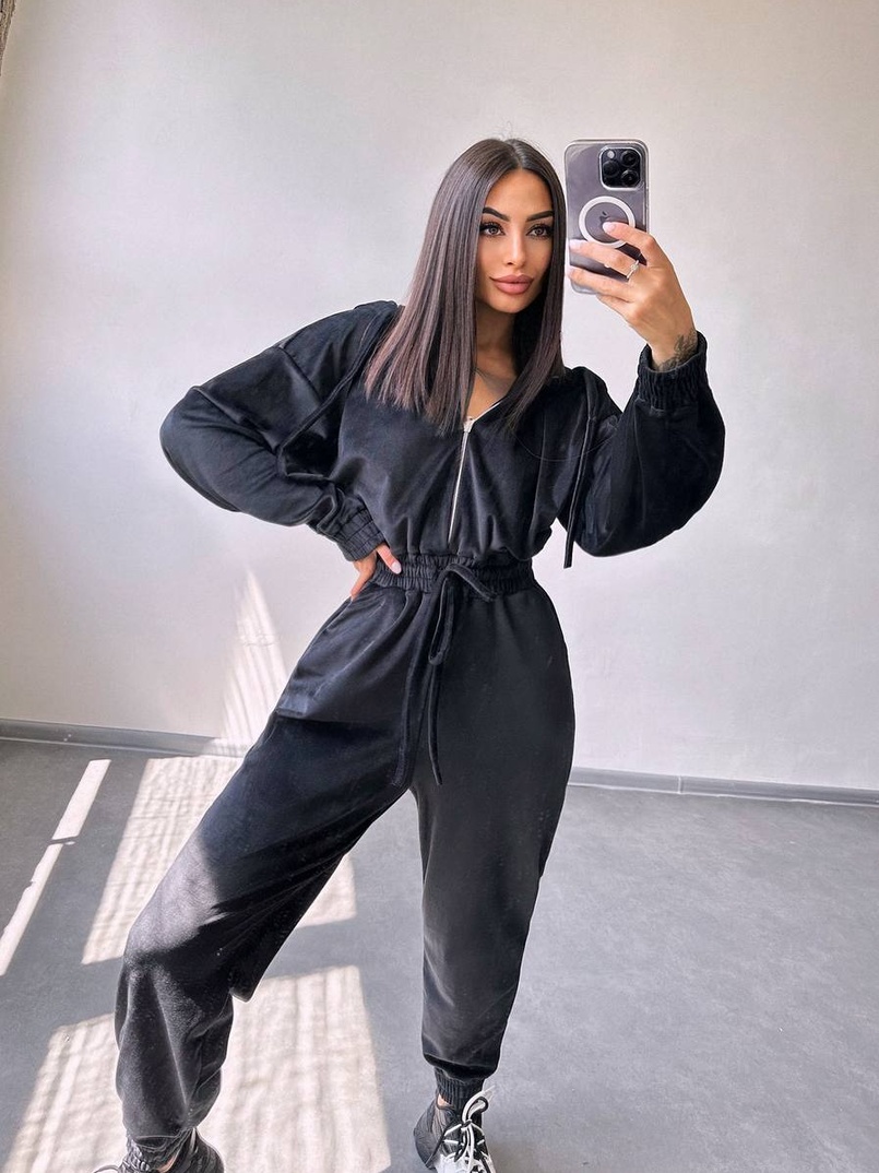 Велюровий комбінезон   Велюровий комбінезон   | PUSHKA SHOP