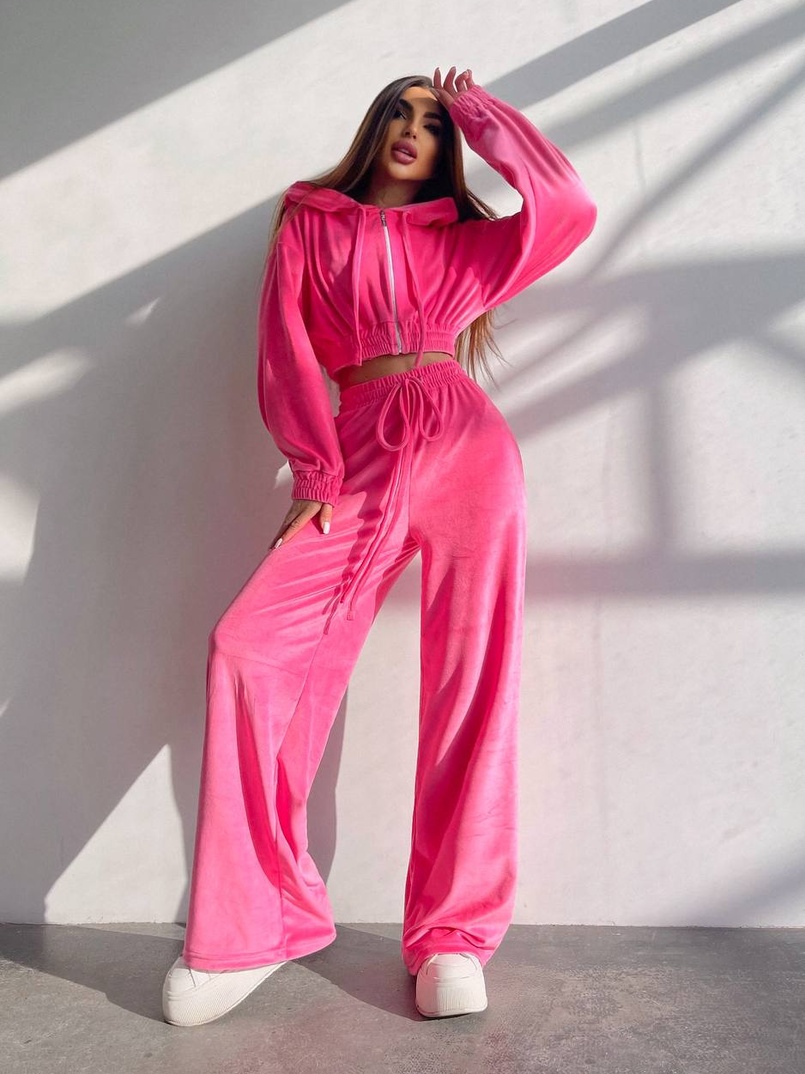 Велюровий комплект трійка: кофта + корсет на блискавці+ штани Велюровий комплект трійка: кофта + корсет на блискавці+ штани | PUSHKA SHOP