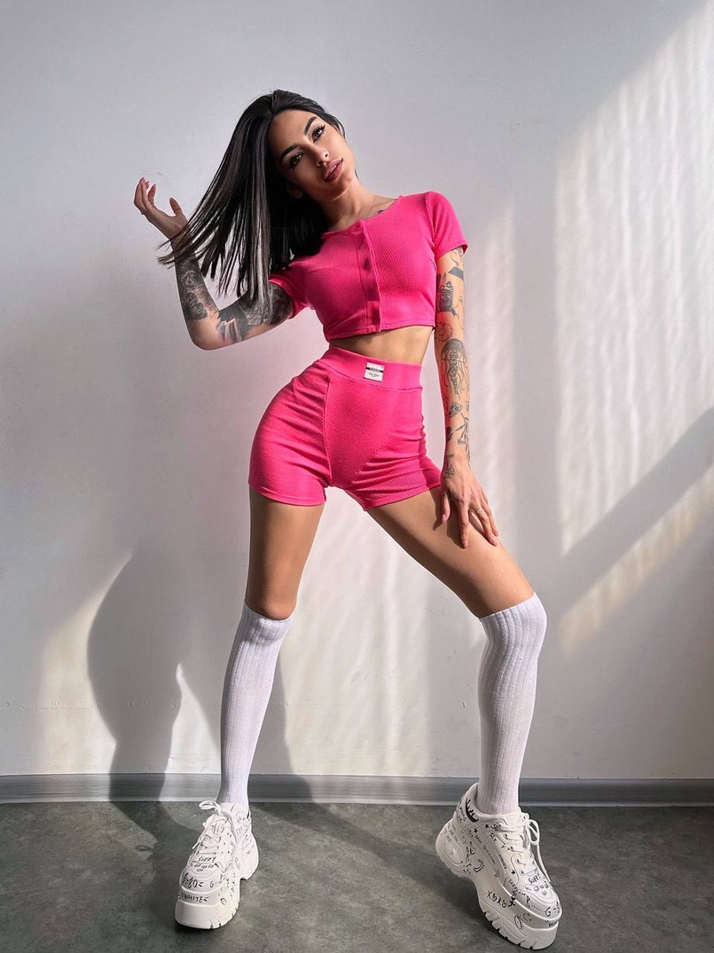 Комплект: топ на ґудзиках + велосипедки Комплект: топ на ґудзиках + велосипедки | PUSHKA SHOP