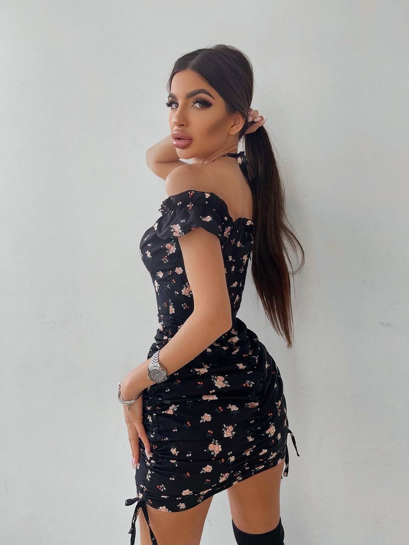 Цветочное платье мини с корсетной вставкой  на талии и присобранной юбкой  Цветочное платье мини с корсетной вставкой  на талии и присобранной юбкой  | PUSHKA SHOP