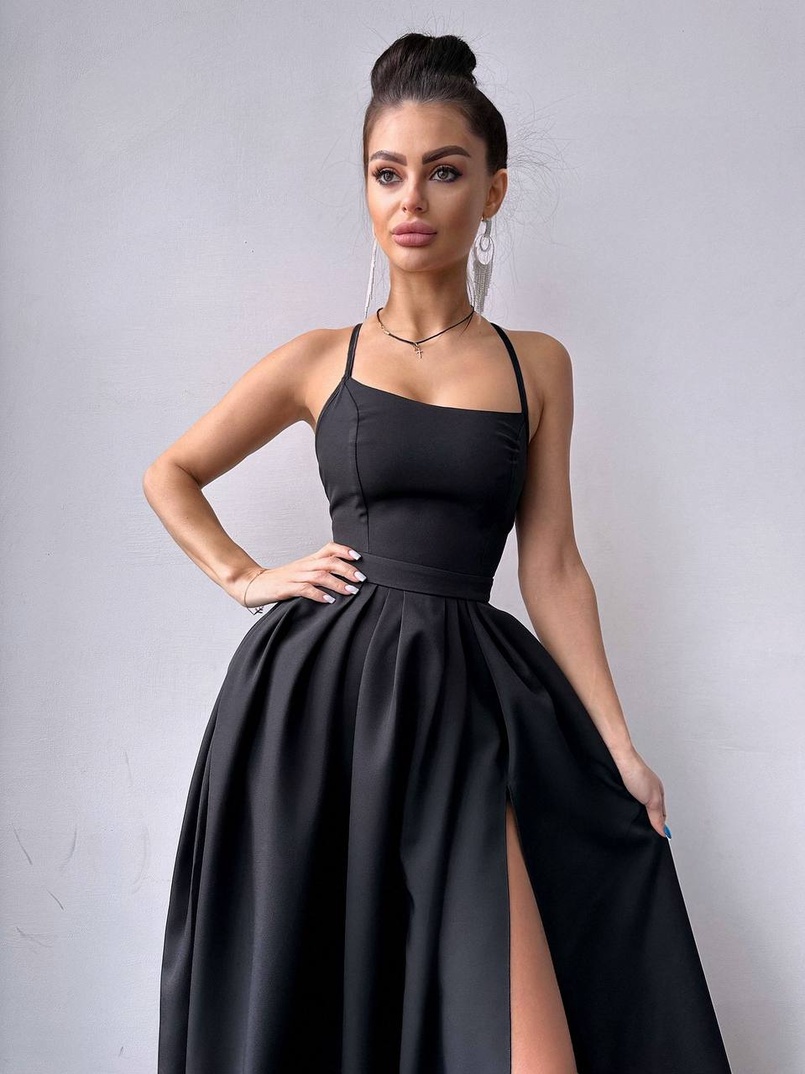 Сукня максі  зі шнурівкою на спинці Сукня максі  зі шнурівкою на спинці | PUSHKA SHOP