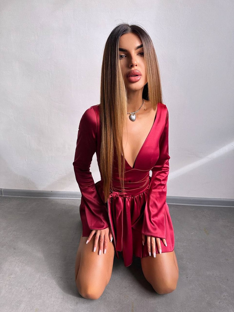 Атласна корсетна сукня  з пишною спідницею та зав‘язками на талії | PUSHKA SHOP