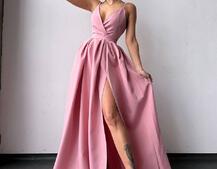 Сукня максі на тонких бретелях з розрізом на спідниці  | PUSHKA SHOP