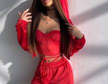 Велюровий комплект трійка: кофта + корсет з чашечками + джогери  Велюровий комплект трійка: кофта + корсет з чашечками + джогери  | PUSHKA SHOP