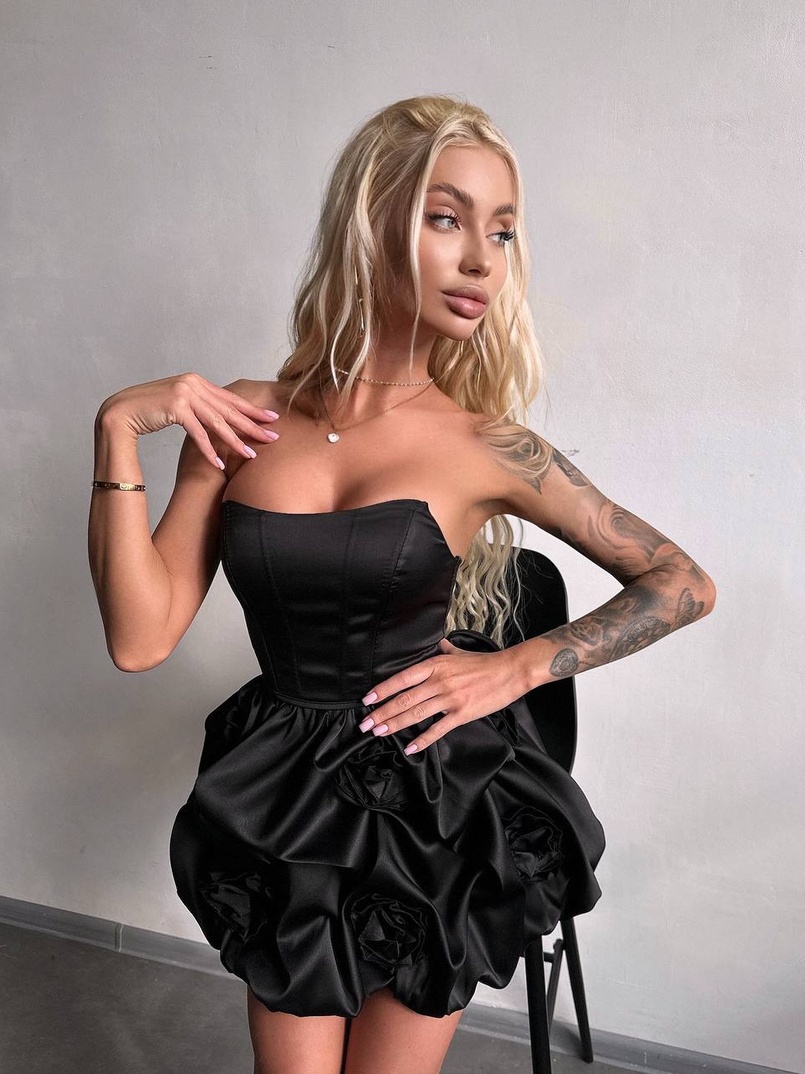 Комплект: корсет з  + спідниця декорована трояндами  Комплект: корсет з  + спідниця декорована трояндами  | PUSHKA SHOP