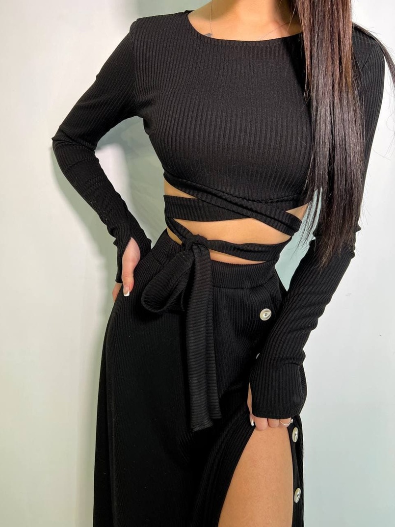 Трикотажный комплект: юбка  миди с разрезом + топ с завязками на талии  | PUSHKA SHOP