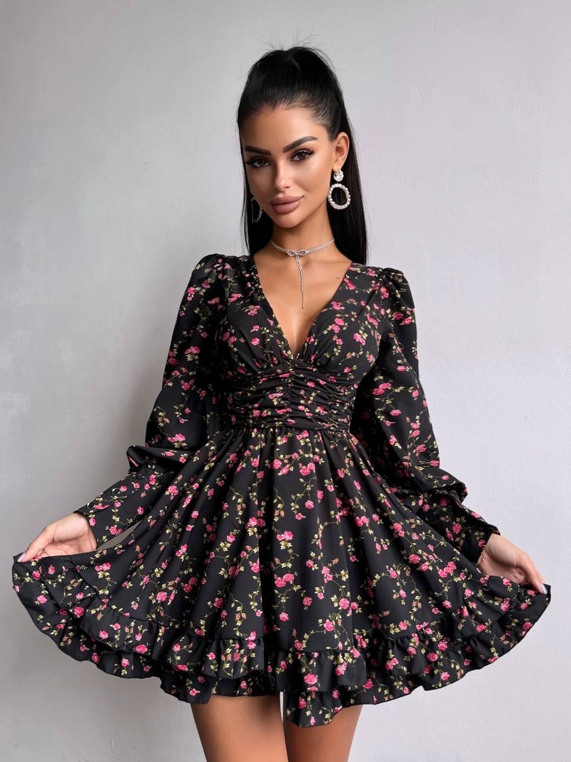 Сукня міні з пишною спідницею та драпіруванням на талії Сукня міні з пишною спідницею та драпіруванням на талії | PUSHKA SHOP