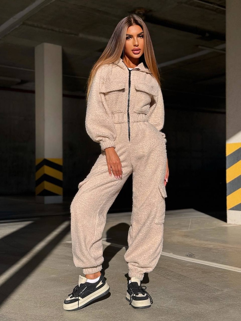 Теплий та мʼякий комбінезон Тедді на флісі Дуже приємний до тіла Теплий та мʼякий комбінезон Тедді на флісі Дуже приємний до тіла | PUSHKA SHOP