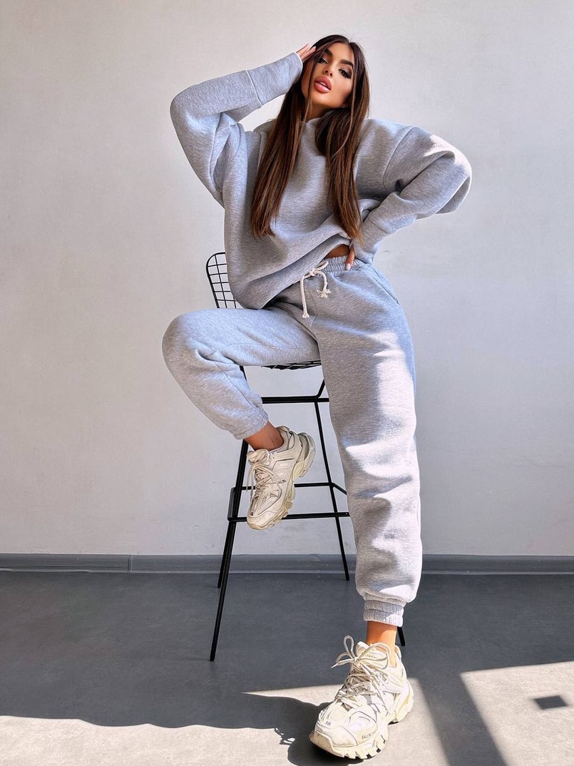 Теплий комплект: худі + спортивні штани Теплий комплект: худі + спортивні штани | PUSHKA SHOP