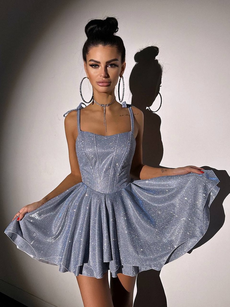 Блискуча корсетна сукня з пишною подвійною спідницею Блискуча корсетна сукня з пишною подвійною спідницею | PUSHKA SHOP