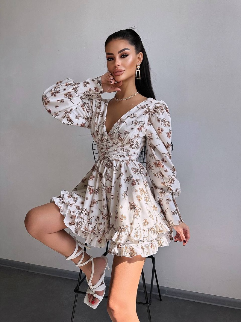 Сукня міні з пишною спідницею та драпіруванням на талії Сукня міні з пишною спідницею та драпіруванням на талії | PUSHKA SHOP