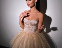 Комплект: корсет, декорований стразами  +  пишна фатинова спідниця Комплект: корсет, декорований стразами  +  пишна фатинова спідниця | PUSHKA SHOP